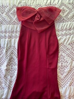 Kalinnu Strapless Red Bow-Detail Evening Dress